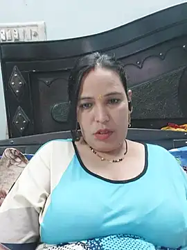 Poojabhabi101 webcam
