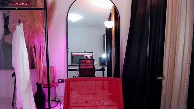 dark_sailent webcam