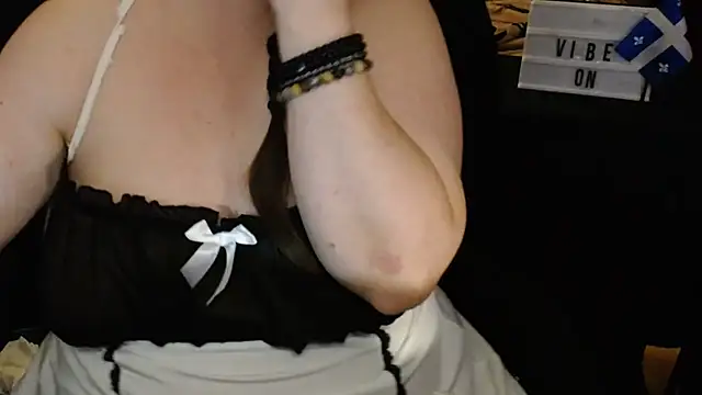 angecornuXO webcam