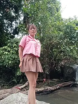 Linda-yiyi webcam