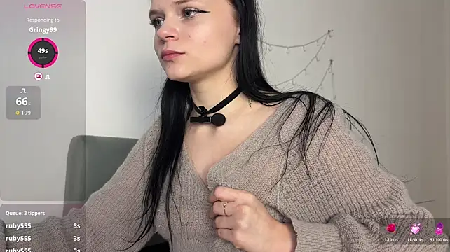 meowchaa 🌙 live webcam