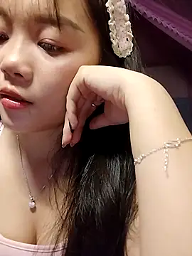 Baa-bee22 webcam