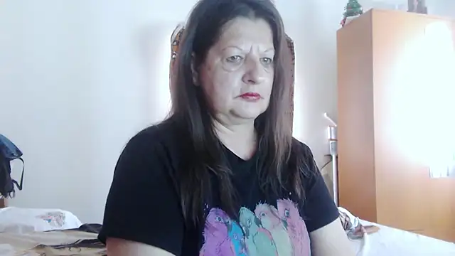 ExtasyMature webcam