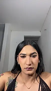 Model: NikitaDragunXXX