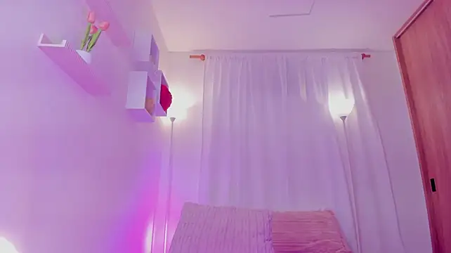 Aishapeyton_ webcam