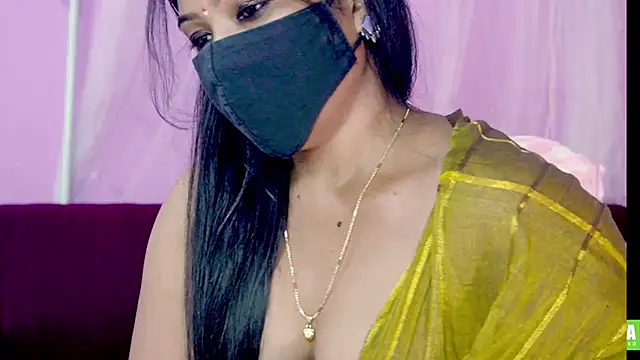 sexyhoney27 webcam