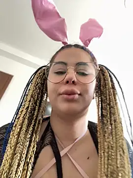 DaianaKimberly webcam