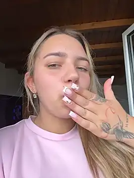 Naomi-Klein webcam