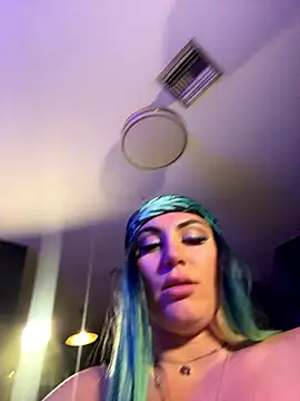 lovely_beast one on one cam chat