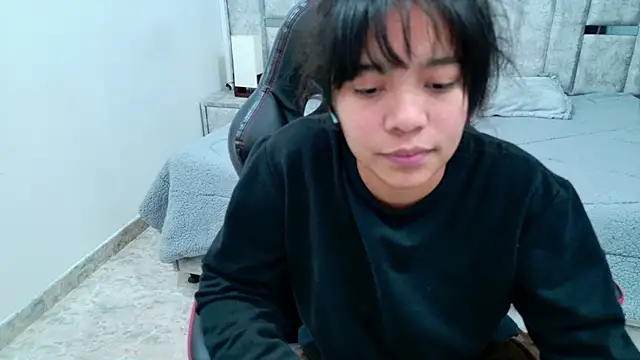 laureentt_ 📦 free cam