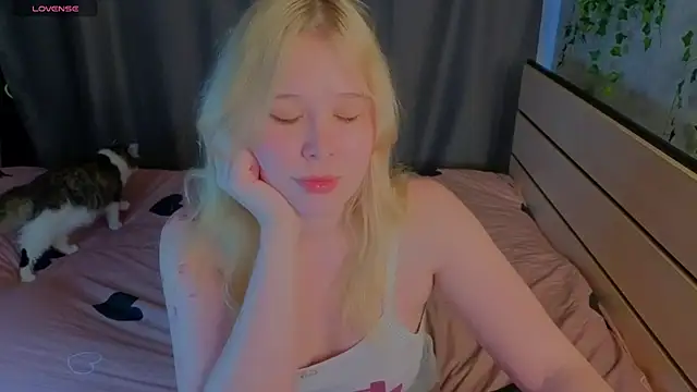 unburnedgirl webcam