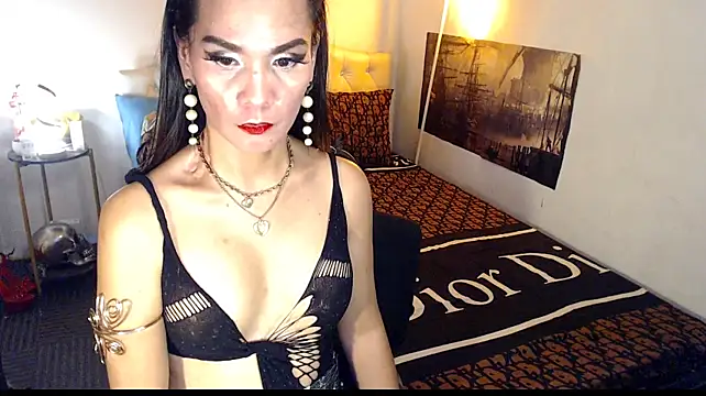 NinaDOM4CUM