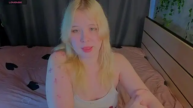unburnedgirl webcam