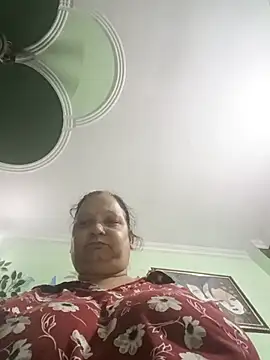 Kavya_kapoor 🗻 online sex chat