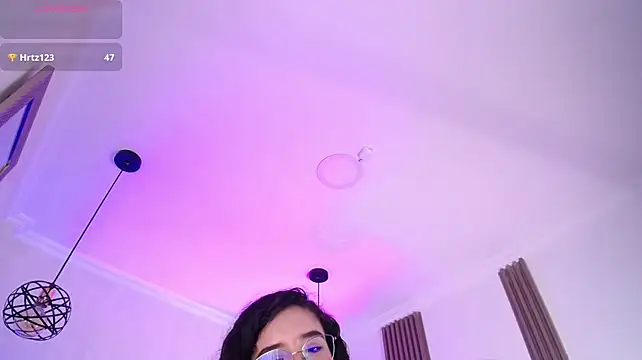 Amara_Davis1 😿 adult chat