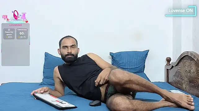 DesiDaddyandSon webcam