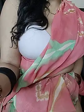 _in_v_a_n_i_ll_a live sex cam