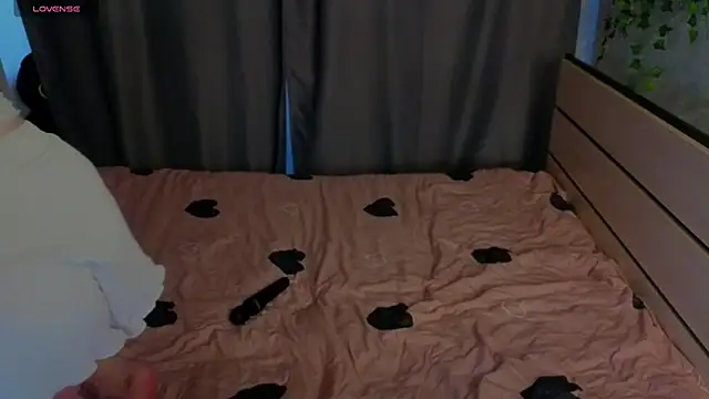 unburnedgirl webcam