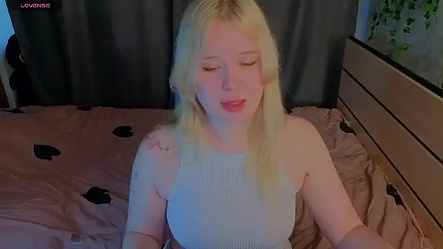 unburnedgirl webcam
