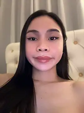 Naked_Prada webcam