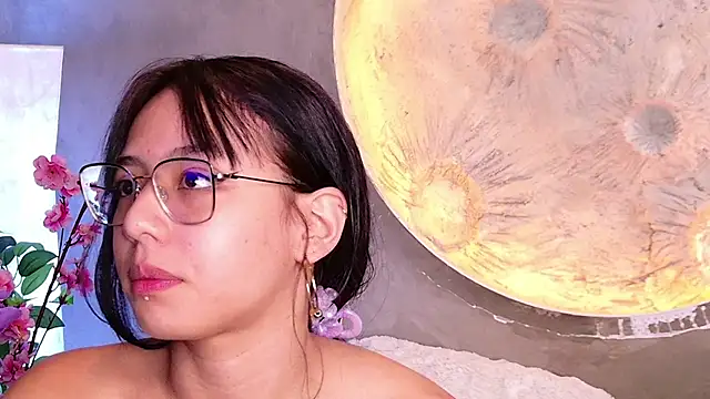 abril_collinz webcam