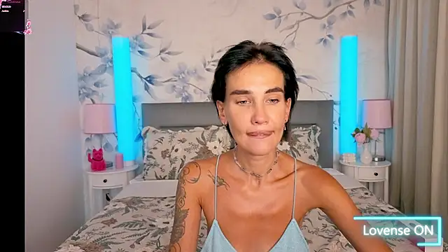 Pink-Pearl webcam