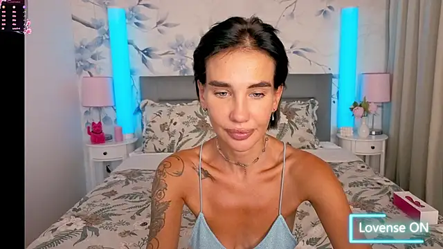 Pink-Pearl webcam
