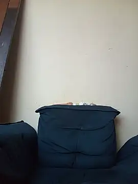 Meninaveneno26 webcam