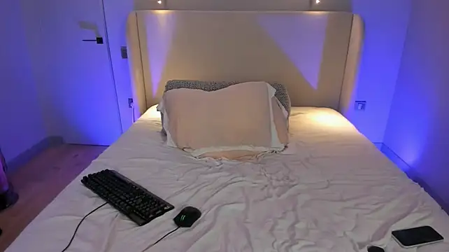 Wallflowerr 🏖 free sex cam