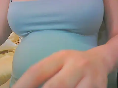 keepmepregnantT live cam on StripChat