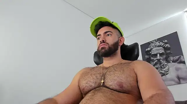 simonleon27 live cam on StripChat