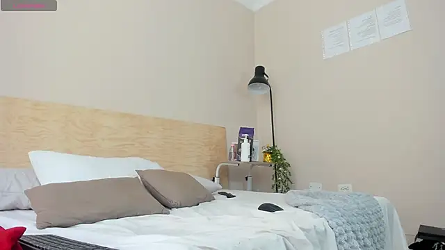 HellLilith_ webcam