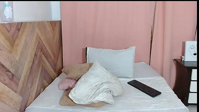 nickyCollins webcam