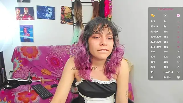 VaioletUwU 💃 online webcam