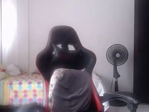 Adriana_0312 🕓 online sex chat