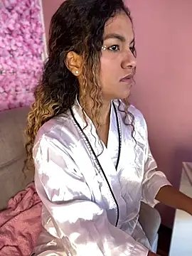 AngelPinkk_