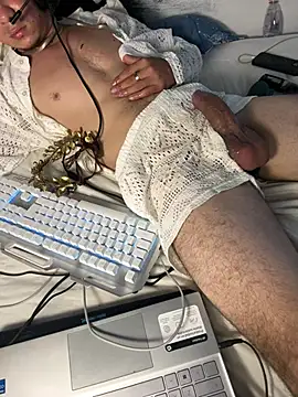 AngelLatinBoy webcam