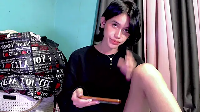 bunnydollstella1 live sex cam