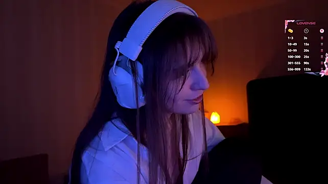 LorinaSpero webcam