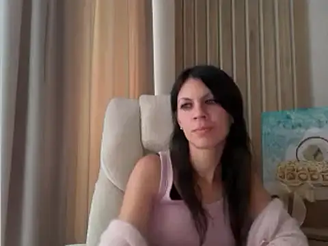 InjaAtHome live sex cam