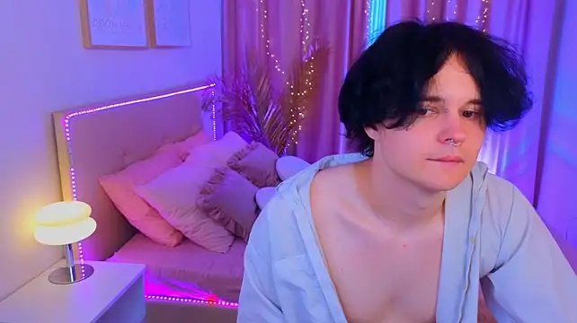 Gothic_Tom_
