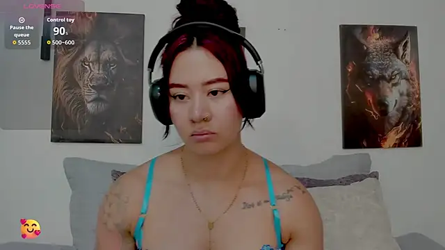 AngelMartinss live cam on StripChat