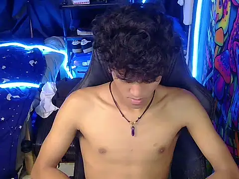 hugekenbigcock webcam