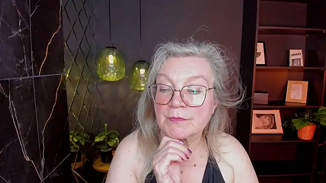 NataliMellow webcam