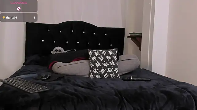 Amy_Aloqua webcam