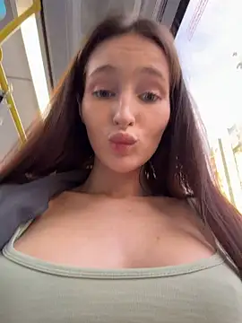 -missbehaving- webcam