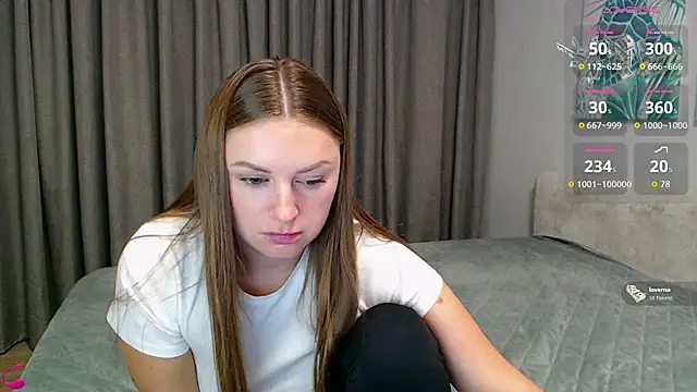 mia_bloomy webcam