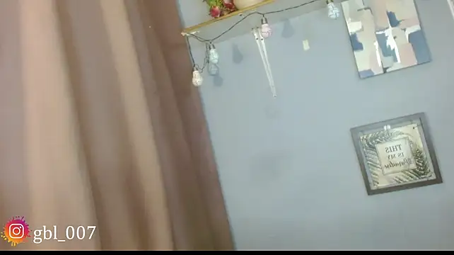 gaby_sant webcam