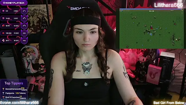 Lilithara666 live sex cam