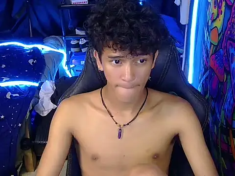 hugekenbigcock webcam